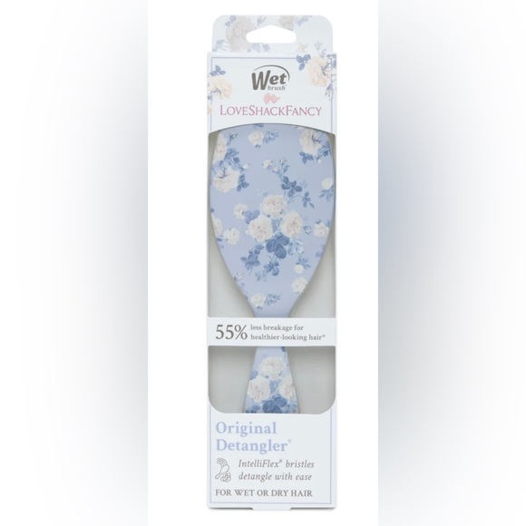 LoveShackFancy Accessories - Nwt LoveShackFancy X Wet Brush Everblooming Rosettes Original Detangler